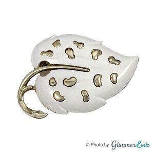 Vintage 1970s Sarah Coventry White Velvet Lucite Leaf Gold Tone Brooch